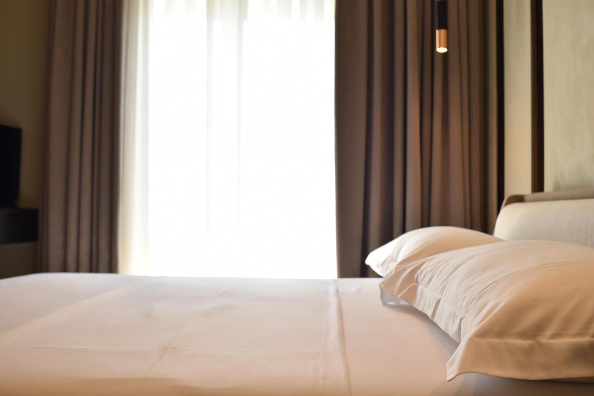 Nuna Hotel Radhimë Oda fotoğraf