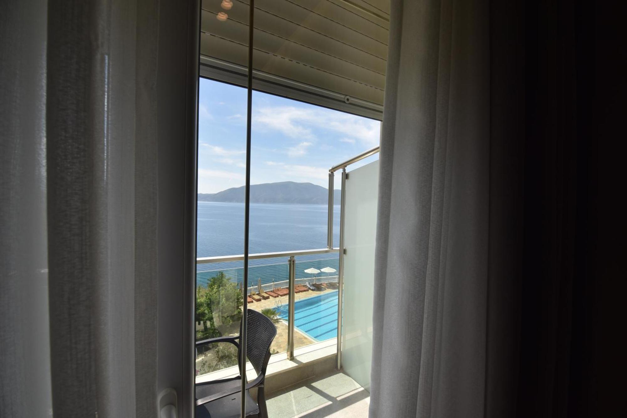 Nuna Hotel Radhimë Oda fotoğraf