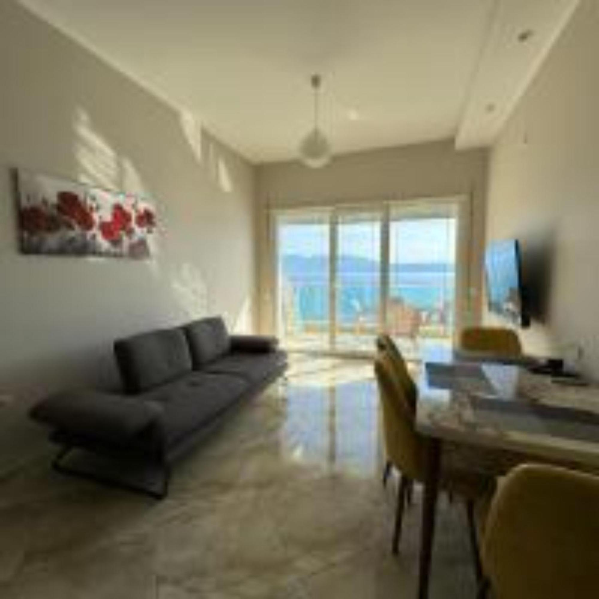 Nuna Hotel Radhimë Dış mekan fotoğraf